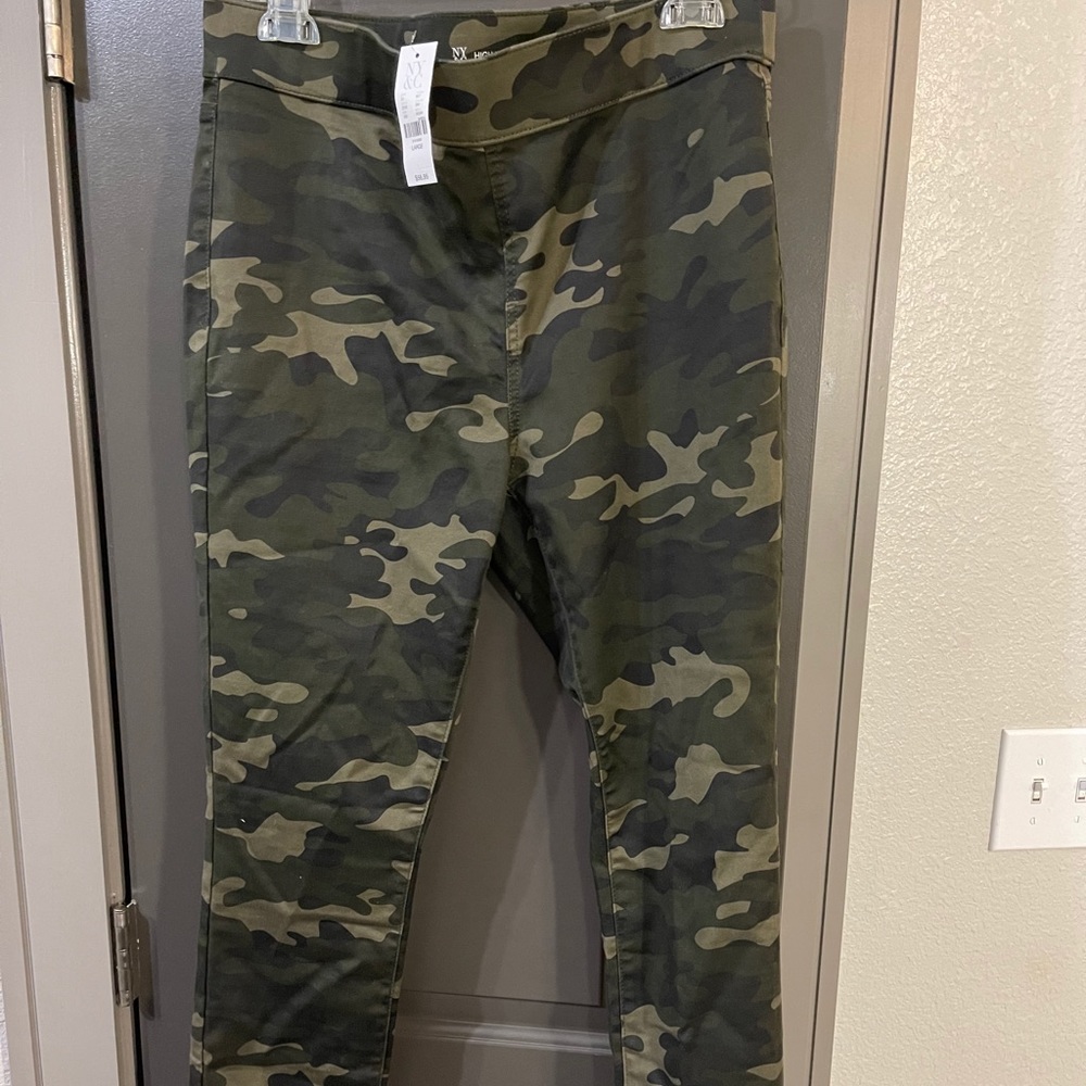 New York and Company Jeggings